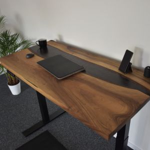 Konkurs Dobry Design 2023. Kategoria: meble biurowe. Konfigurator biurka elektrycznie regulowanego Ergonome, Ergonome
