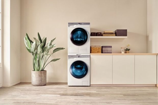 Nowy model pralki z technologią Samsung EcoBubble™ zapewnia dobre efekty prania i umożliwia większą troskę o środowisko naturalne. Gwarantuje bowiem uzyskanie czystości nawet w tak niskiej temperaturze, jak 15°C. <br /><br /><br 