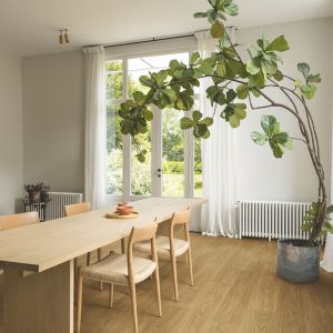 Kolekcja podłóg laminowanych z serii Classic pojawiła się w odświeżonej odsłonie. To aż osiemnaście nowych wzorów, które zostały dodane do sześciu najbardziej popularnych paneli. Fot. mat. prasowe Quick-Step
